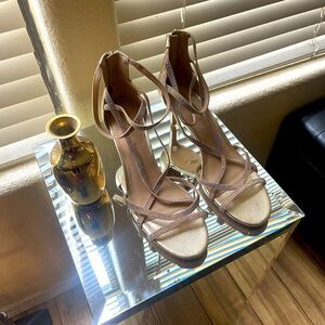 Antonio Melani brand gold women's leather and fabric heels, size 9.